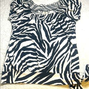 Heart Soul Zebra Print Women's Top. Size M